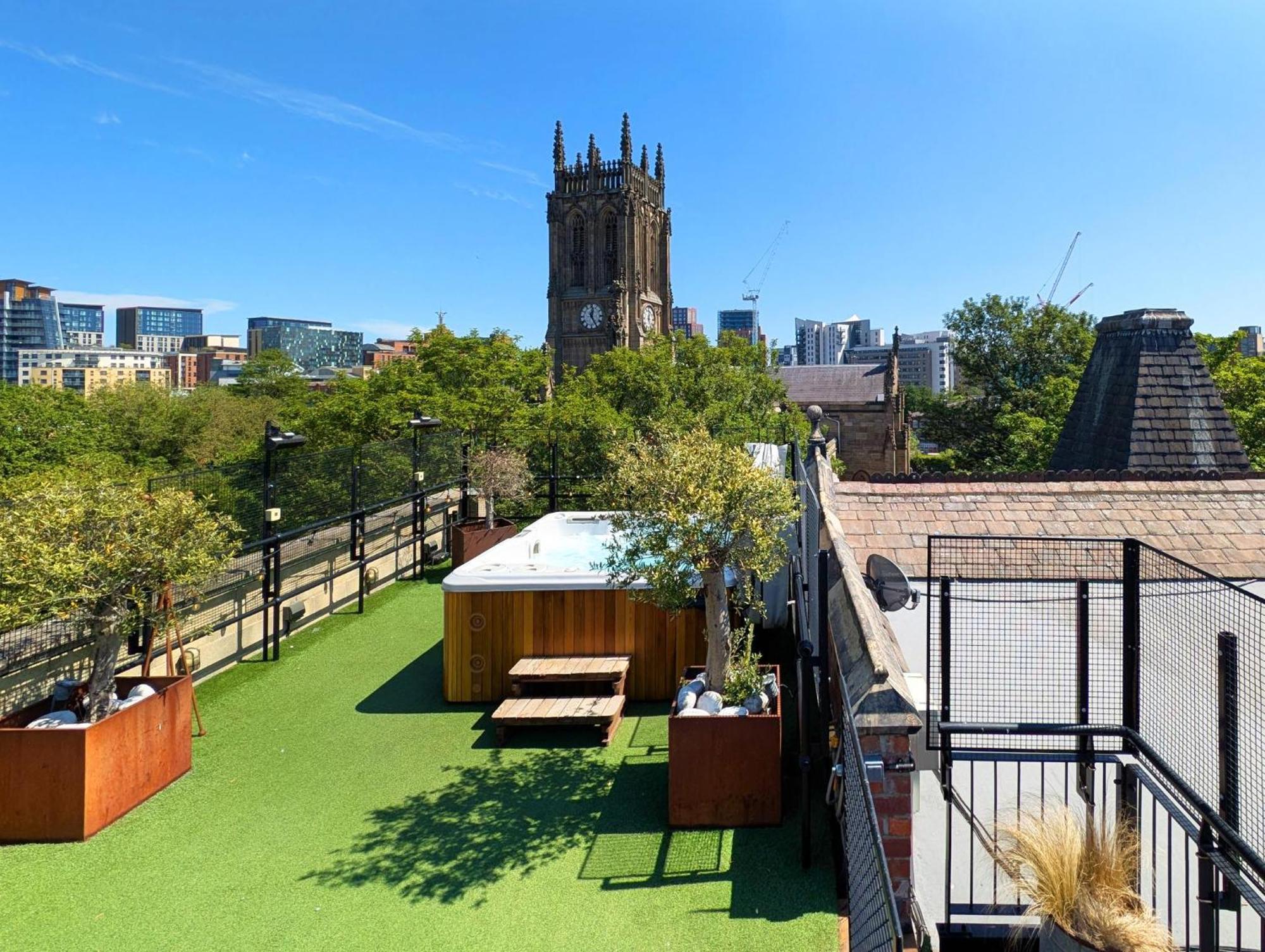 The Bells - Luxury Serviced * Leeds (West Yorkshire)