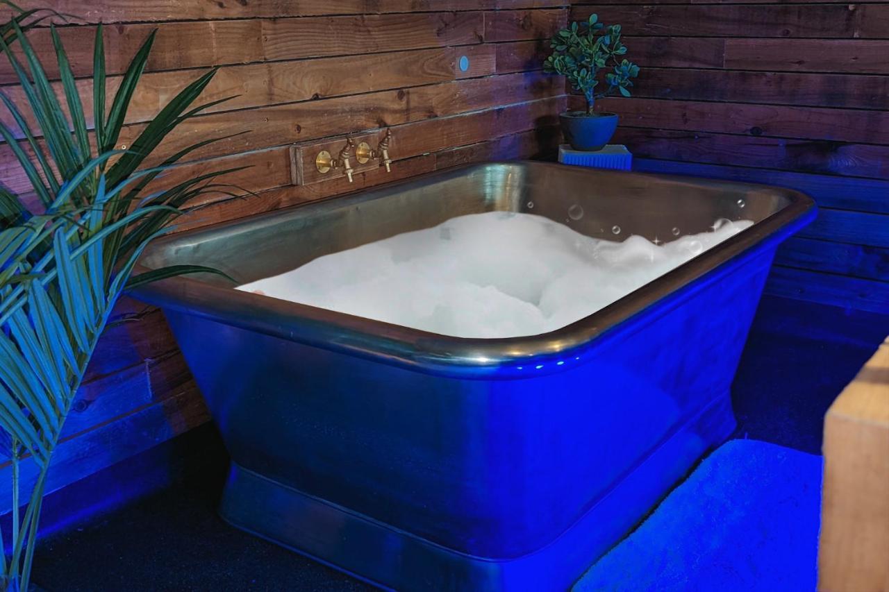 The Bells - Luxury Serviced * Leeds (West Yorkshire)